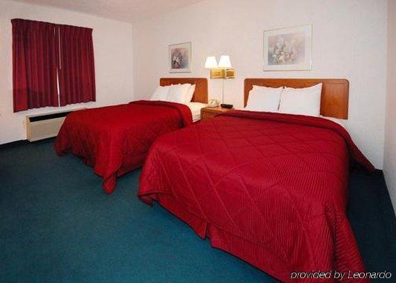 Dunes Express Inn And Suites Hart Номер фото