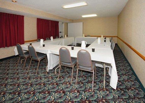 Dunes Express Inn And Suites Hart Удобства фото