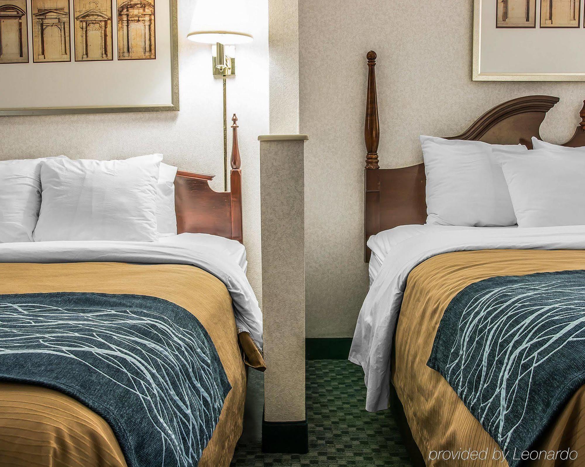 Dunes Express Inn And Suites Hart Экстерьер фото