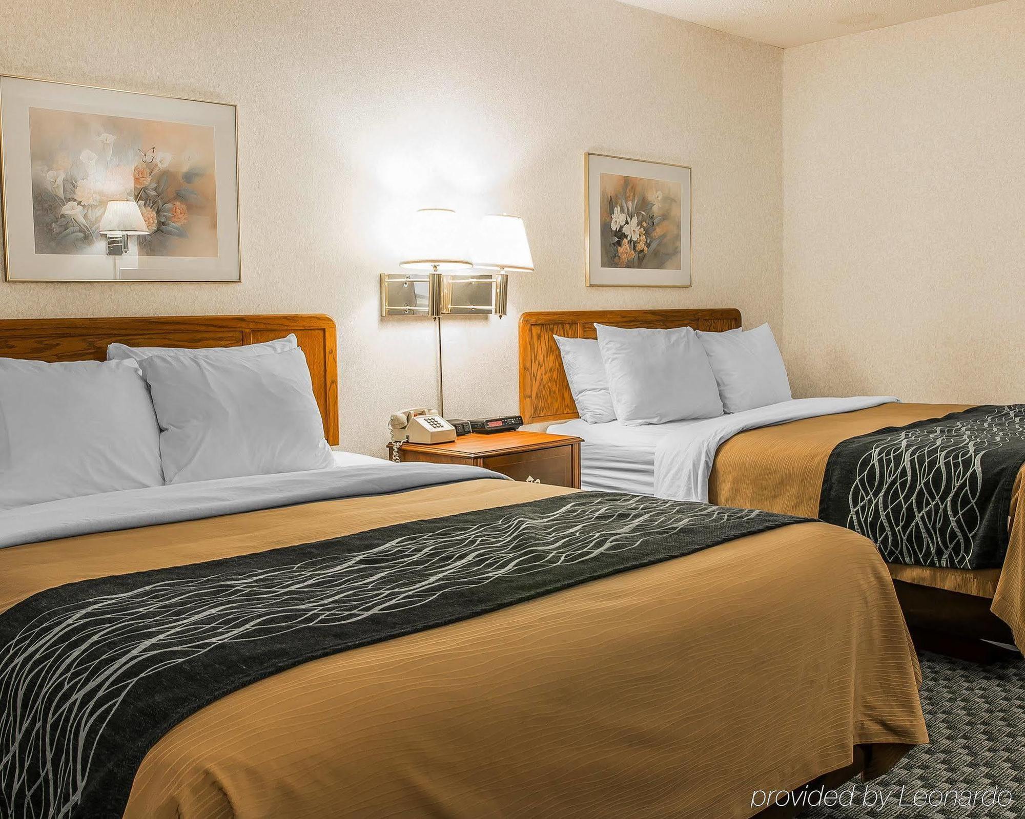 Dunes Express Inn And Suites Hart Экстерьер фото