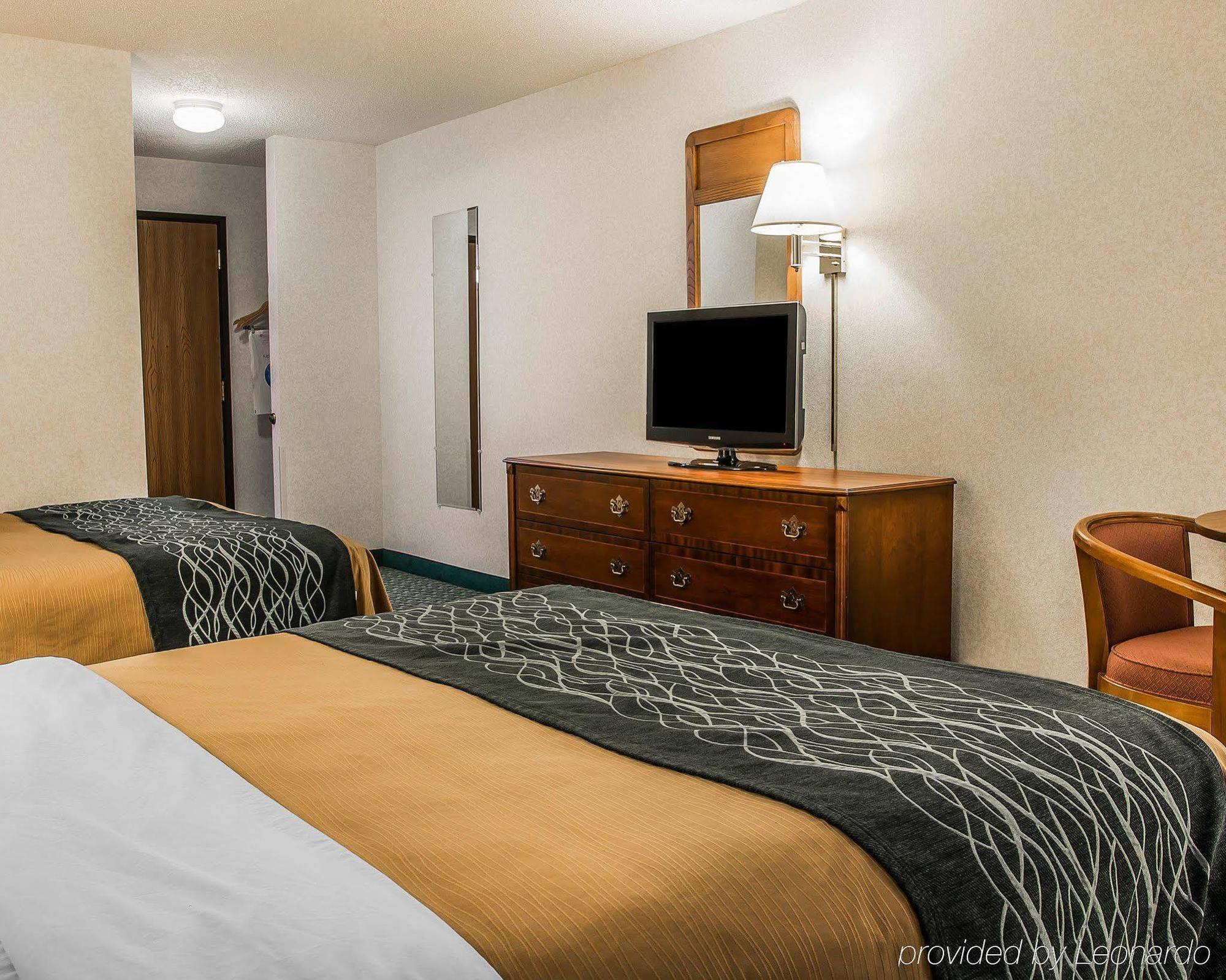 Dunes Express Inn And Suites Hart Экстерьер фото